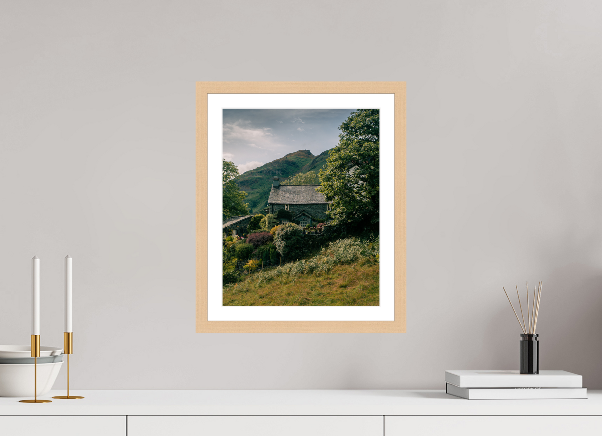 30 x 37.5 cm, Natural Maple Frame Country Home